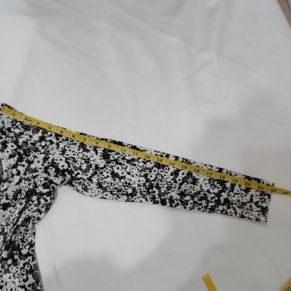 Talbots Long Sleeves Stretch Floral Print  Blouse Small Petites - Picture 5 of 9